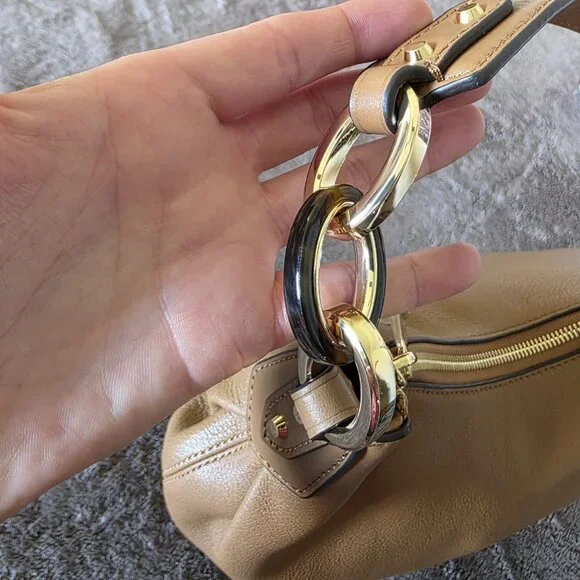 Michael Kors Isabella Leather Hobo Bag Convertible Crossbody Acorn NWT - Picture 14 of 16